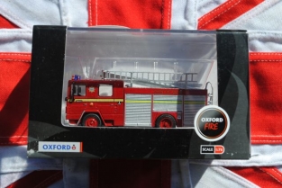 76DN001 DENNIS LONDON FIRE BRIGADE